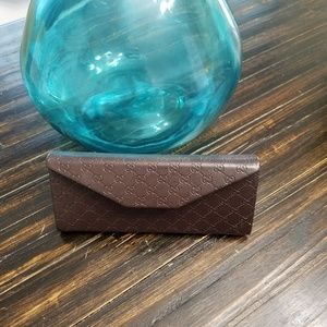 Autentic Brown Gucci Eyeglass Case